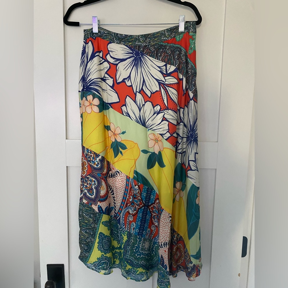 Island scarf midi skirt. Silk like feel. But machine washable.